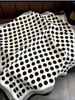 Black and White Polka Dot Bedding Throw - Classic Dot Pattern